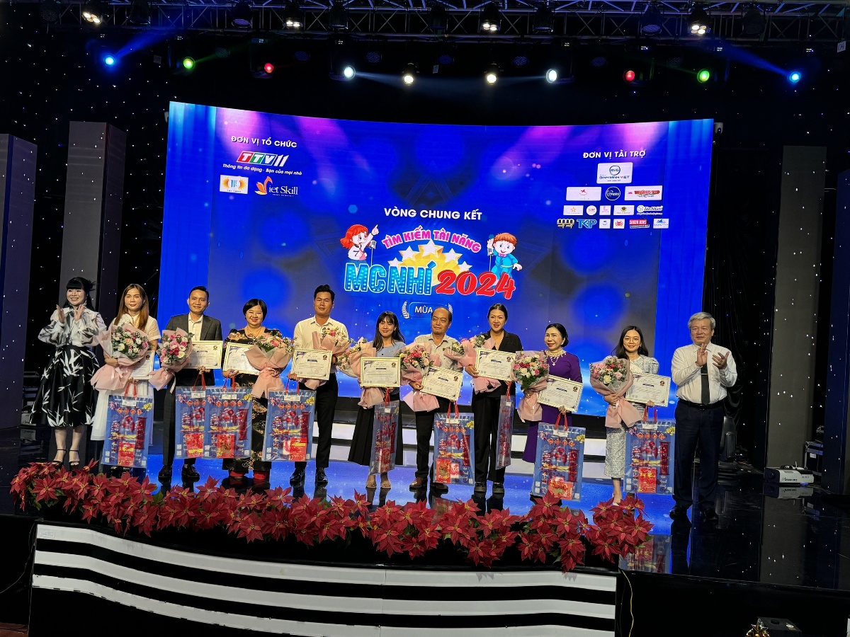 CÔNG TY CỔ PHẦN M&E TKP ĐỒNG HÀNH CÙNG CHƯƠNG TRÌNH 
